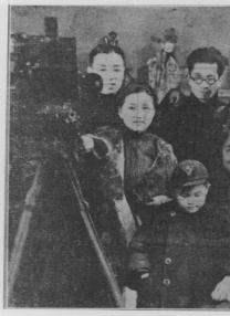 憋尿视频搞笑
